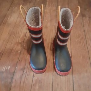 Boys size 11/12 rain boots